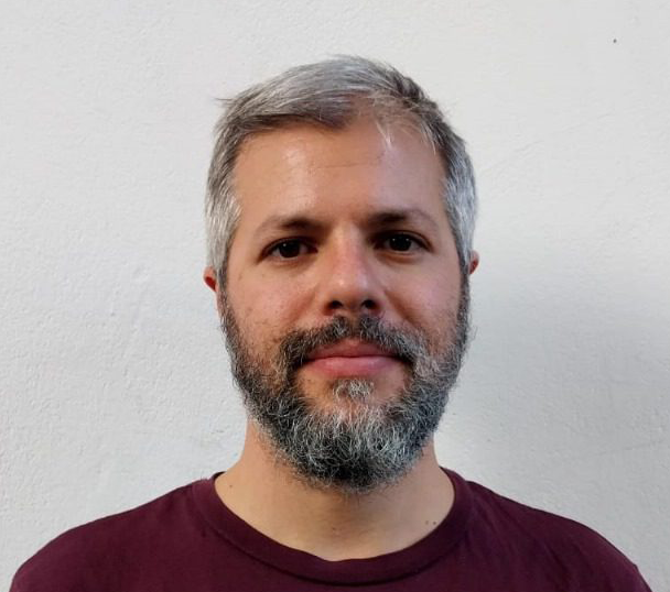 Lic. Ariel Parajón